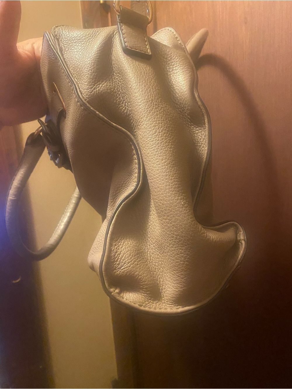 Michael Kors Pebbled Leather Hamilton east west satchel in Taupe - Picture 3 of 4